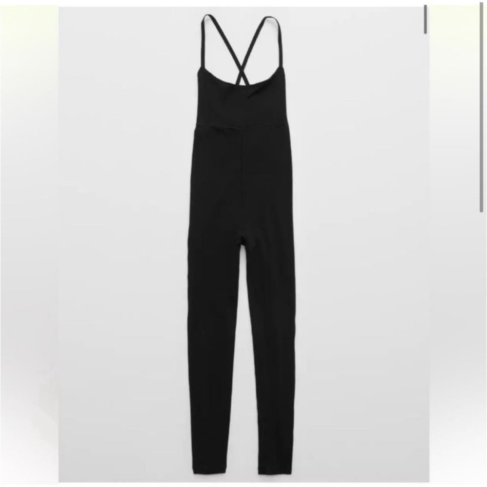 Offline by AERIE Real Me Black Bodycon Jumpsuit Cross Back Strappy Size Small